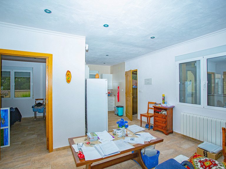 Villa for Sale in Elche, Alicante 41
