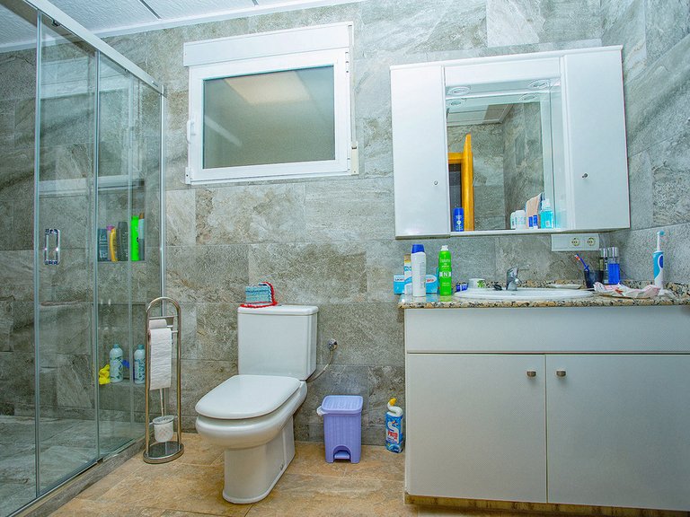 Villa for Sale in Elche, Alicante 46