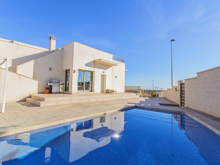Villa for Sale in San Miguel De Salinas, Alicante 6