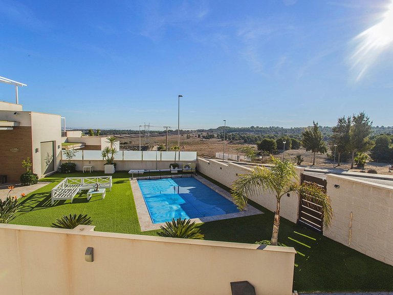 Villa for Sale in San Miguel De Salinas, Alicante 15