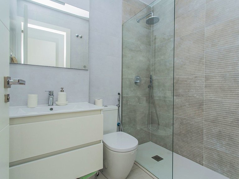 Villa for Sale in San Miguel De Salinas, Alicante 40