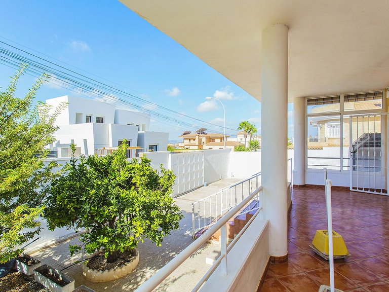 Villa for Sale in Torrevieja, Alicante 6