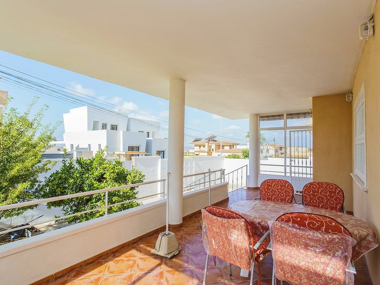 Villa for Sale in Torrevieja, Alicante 7