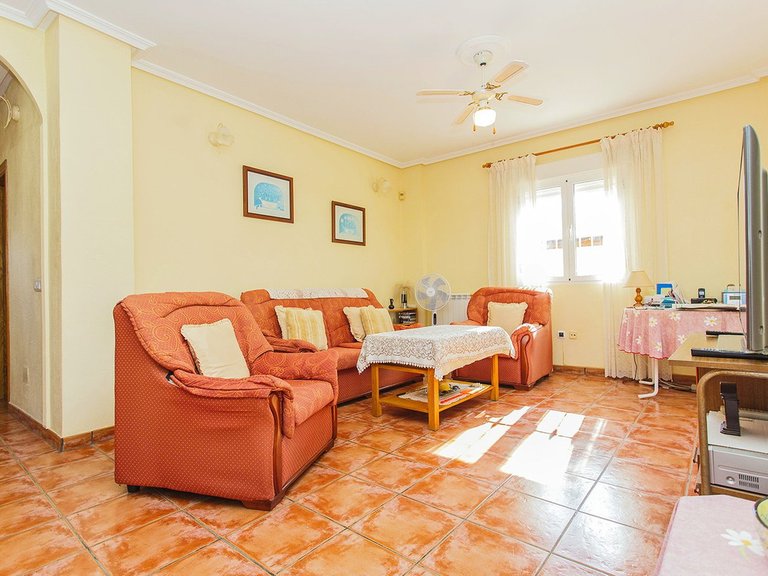 Villa for Sale in Torrevieja, Alicante 8