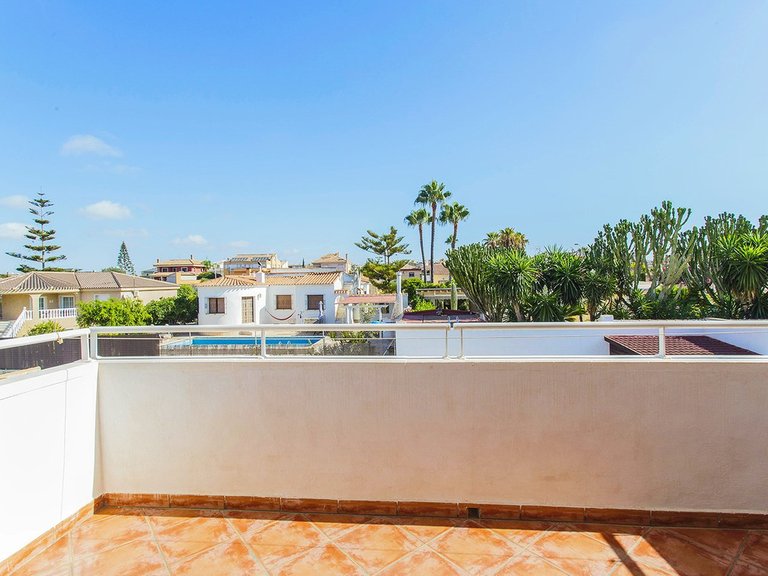 Villa for Sale in Torrevieja, Alicante 44