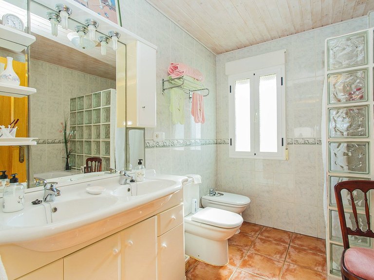 Villa for Sale in Torrevieja, Alicante 45