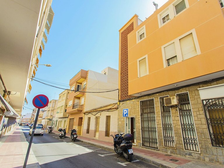 Apartment for Sale in Guardamar Del Segura, Alicante 39