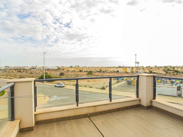 Villa for Sale in Cabo Roig, Alicante 17