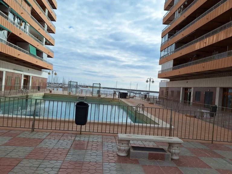 Apartment for Sale in Torrevieja, Alicante 38