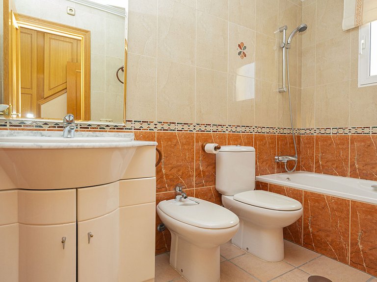 Town House for Sale in Campoamor, Alicante 16