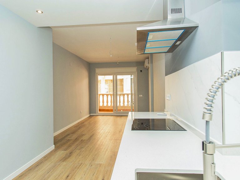 Apartment for Sale in Torrevieja, Alicante 13