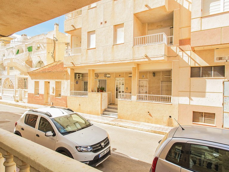 Apartment for Sale in Torrevieja, Alicante 34