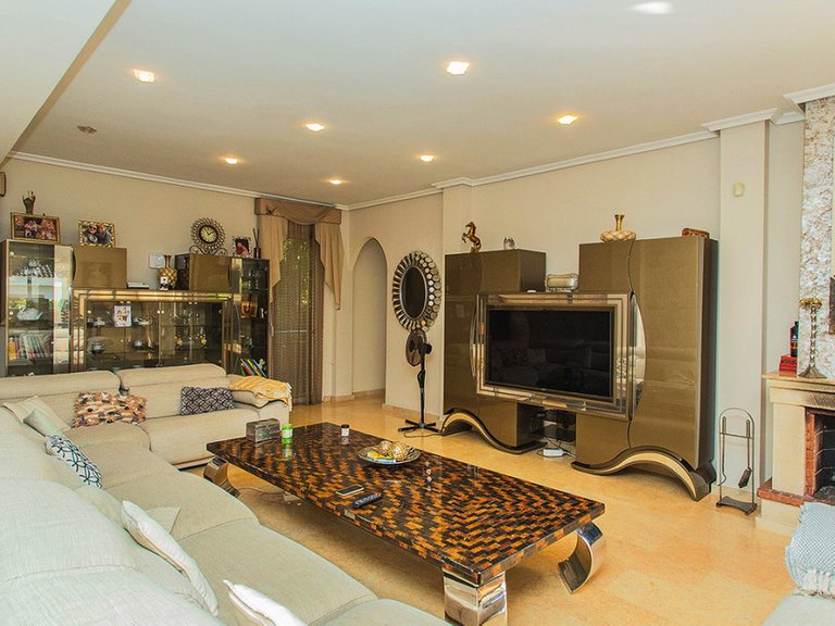 Villa for Sale in Torrevieja, Alicante 14