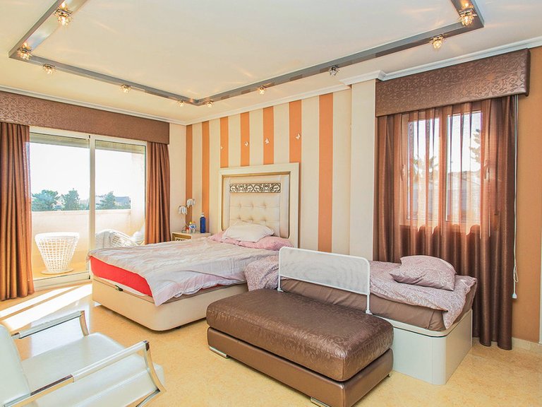 Villa for Sale in Torrevieja, Alicante 37