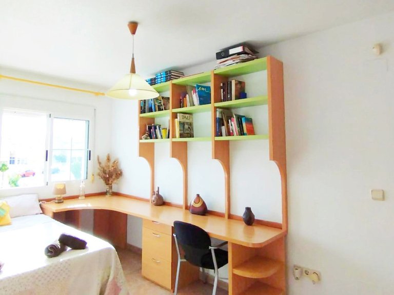 Villa for Sale in Alicante, Alicante 23