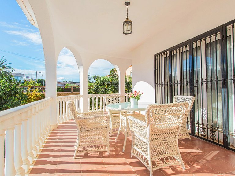 Villa for Sale in Los Balcones, Alicante 16