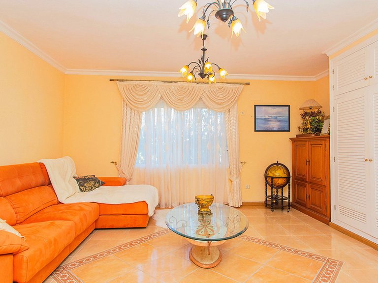 Villa for Sale in Los Balcones, Alicante 30