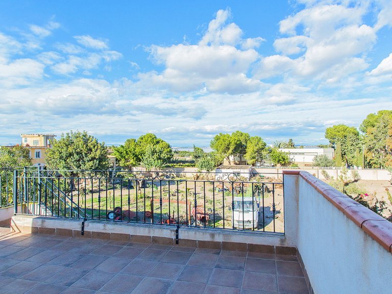 Villa for Sale in Los Balcones, Alicante 50