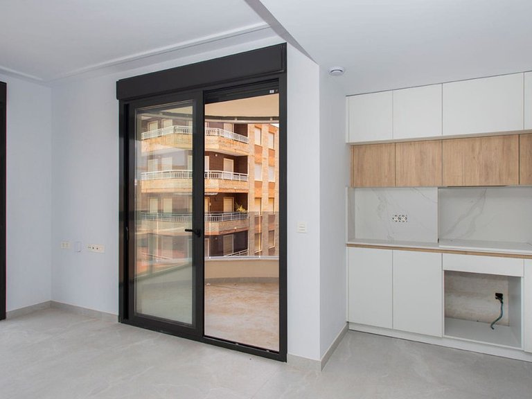 Apartment for Sale in Torrevieja, Alicante 14