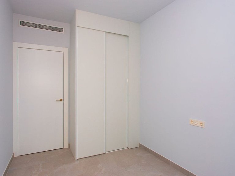 Apartment for Sale in Torrevieja, Alicante 26