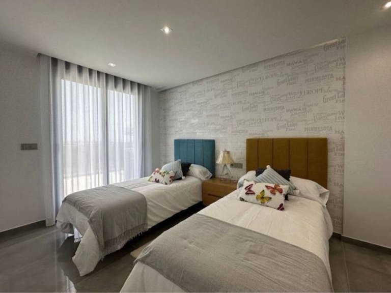 Villa for Sale in Los Altos, Alicante 11