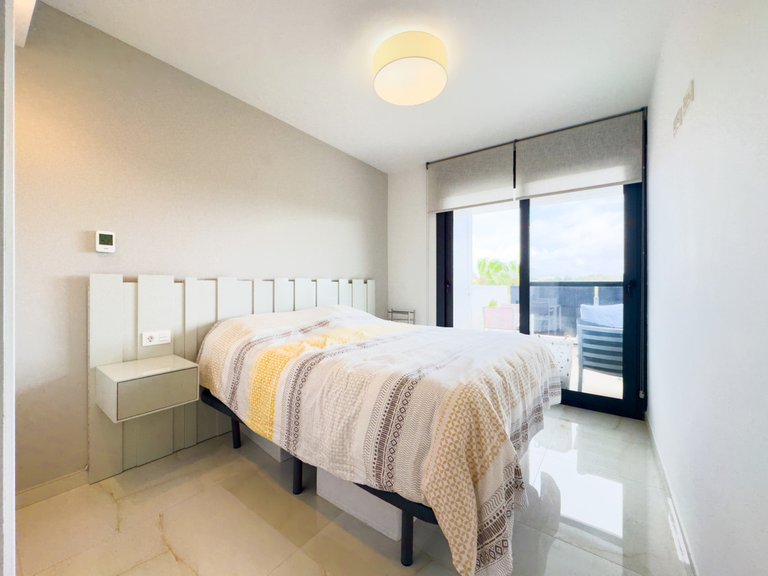 Apartment for Sale in Los Altos, Alicante 20