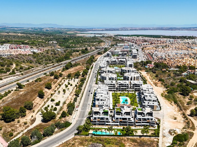 Apartment for Sale in Los Altos, Alicante 22