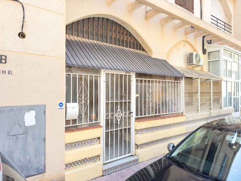 Apartment for Sale in Torrevieja, Alicante 9