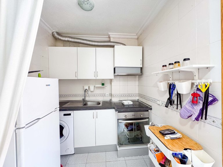 Apartment for Sale in Torrevieja, Alicante 29