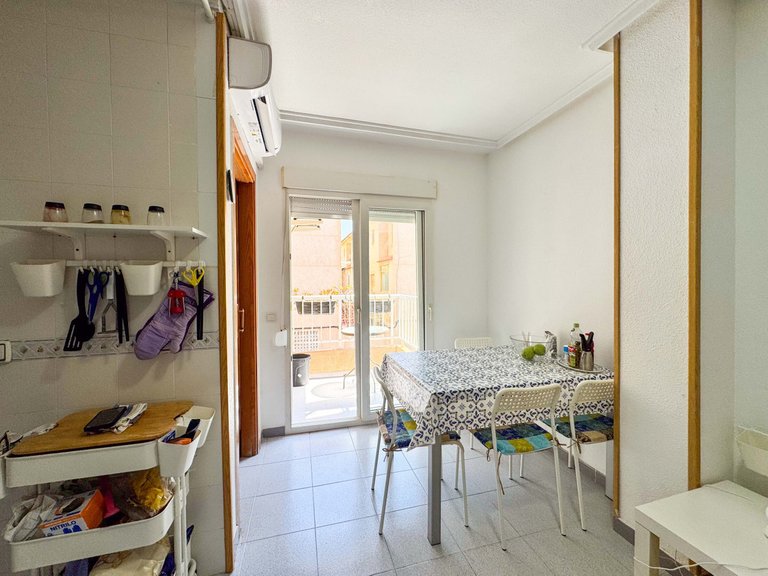 Apartment for Sale in Torrevieja, Alicante 30