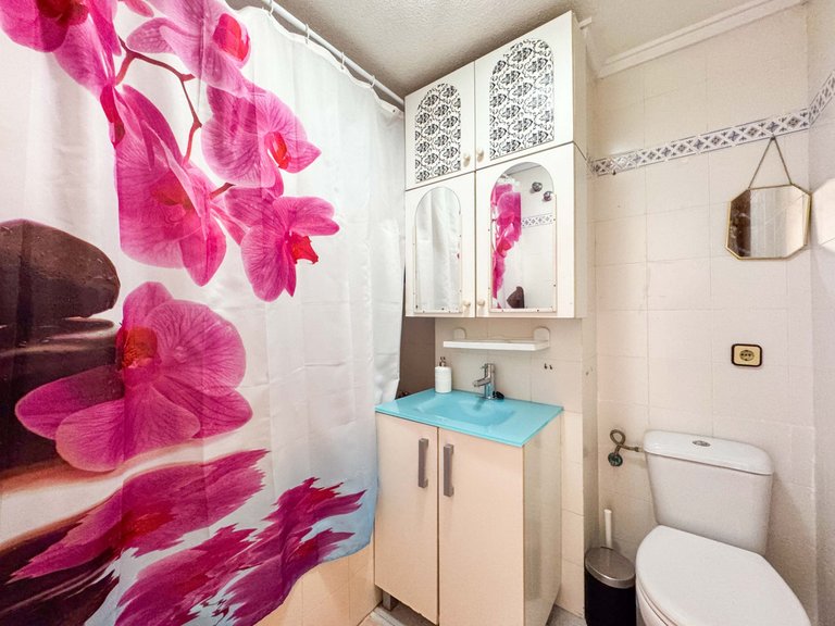 Apartment for Sale in Torrevieja, Alicante 36