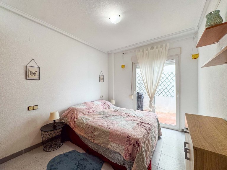 Apartment for Sale in Torrevieja, Alicante 39