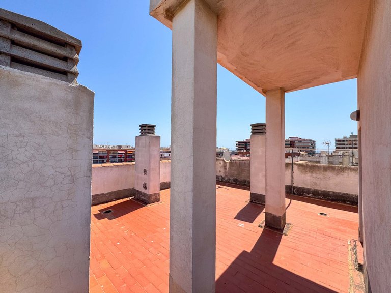 Apartment for Sale in Torrevieja, Alicante 46