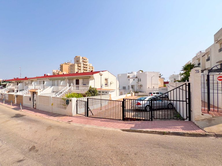Town House for Sale in Torrevieja, Alicante 25