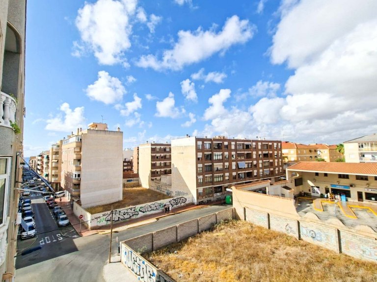 Apartment for Sale in Torrevieja, Alicante 9
