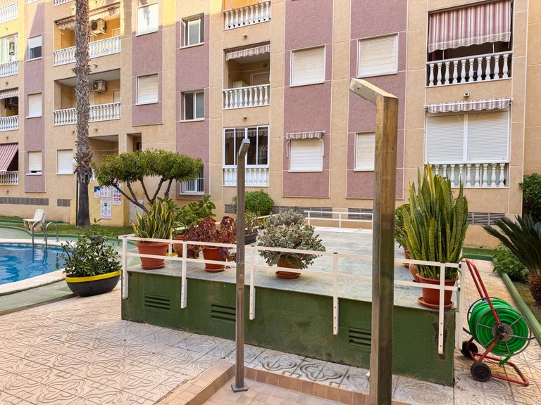 Apartment for Sale in Torrevieja, Alicante 33