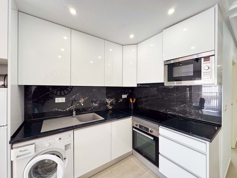 Apartment for Sale in Torrevieja, Alicante 10