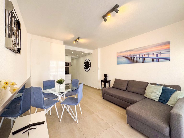 Apartment for Sale in Torrevieja, Alicante 18