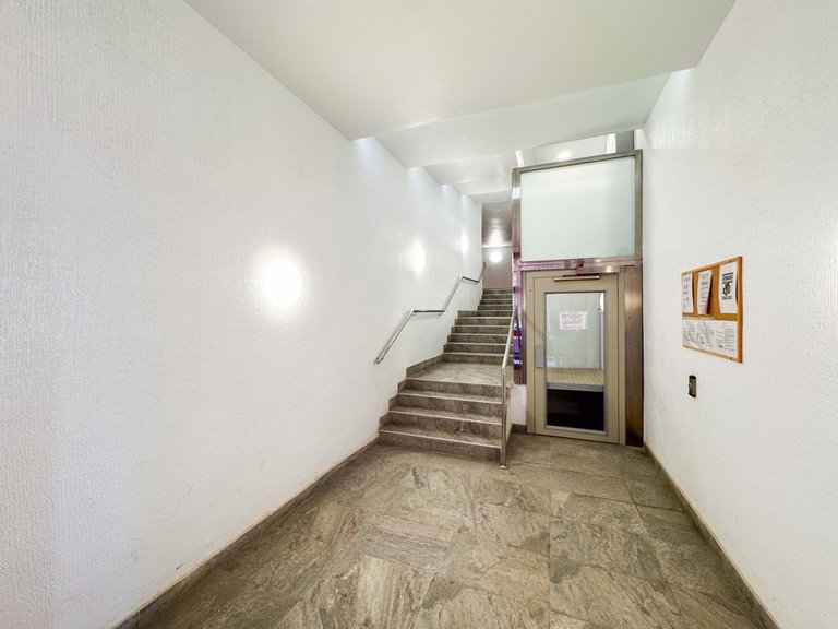 Apartment for Sale in Torrevieja, Alicante 25