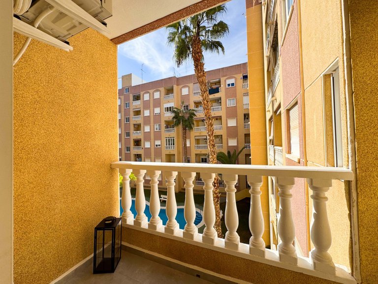 Apartment for Sale in Torrevieja, Alicante 27