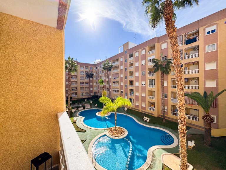 Apartment for Sale in Torrevieja, Alicante 29