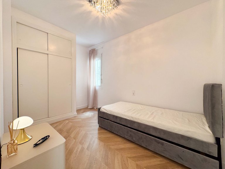 Apartment for Sale in Torrevieja, Alicante 32