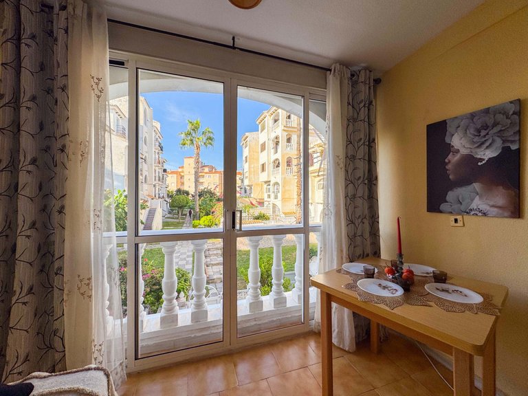Apartment for Sale in Torrevieja, Alicante 14