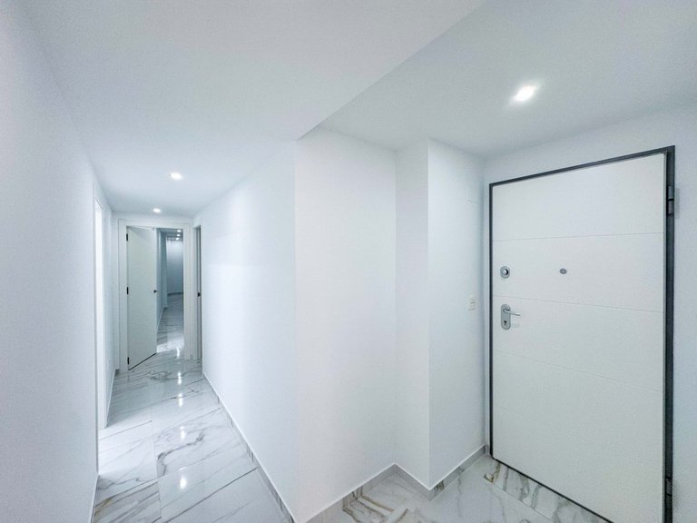 Apartment for Sale in Torrevieja, Alicante 1