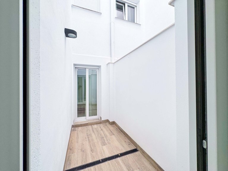 Apartment for Sale in Torrevieja, Alicante 18