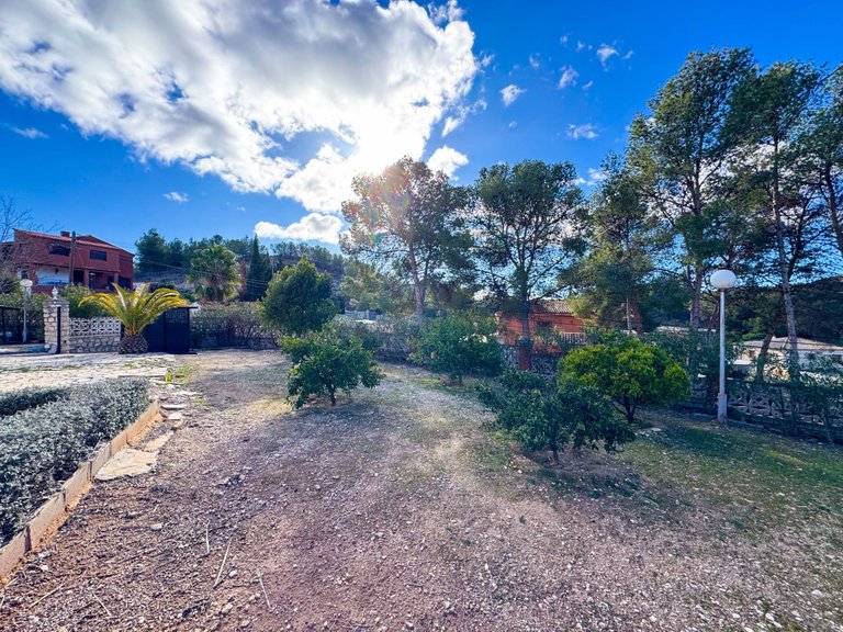 Villa for Sale in Elda, Alicante 8