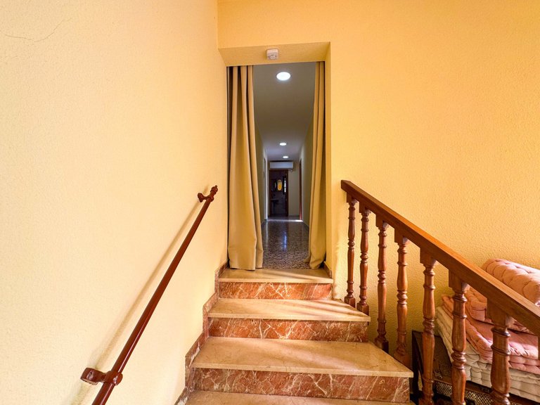 Villa for Sale in Elda, Alicante 22