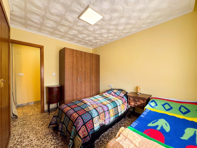 Villa for Sale in Elda, Alicante 24
