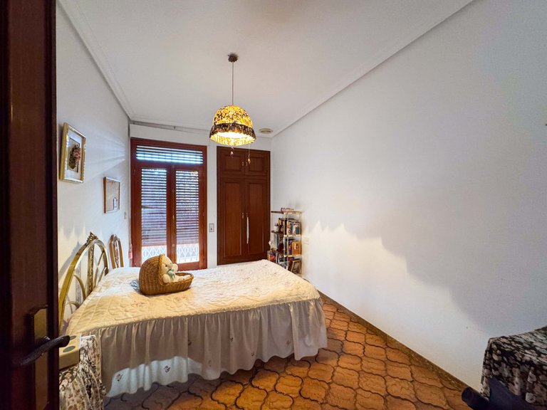 Villa for Sale in Elda, Alicante 27