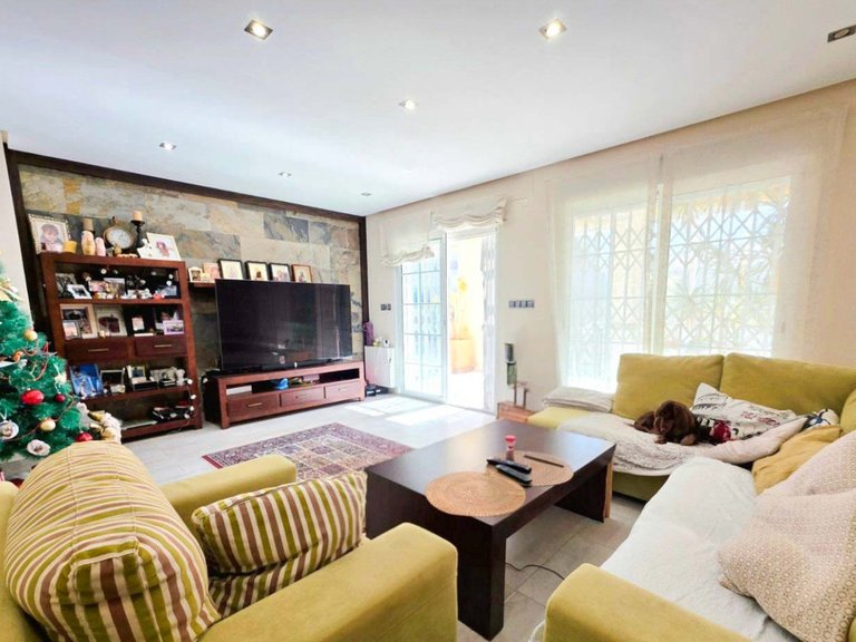 Villa for Sale in Campoamor, Alicante 9